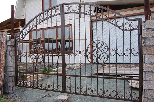 ворота Звенигород